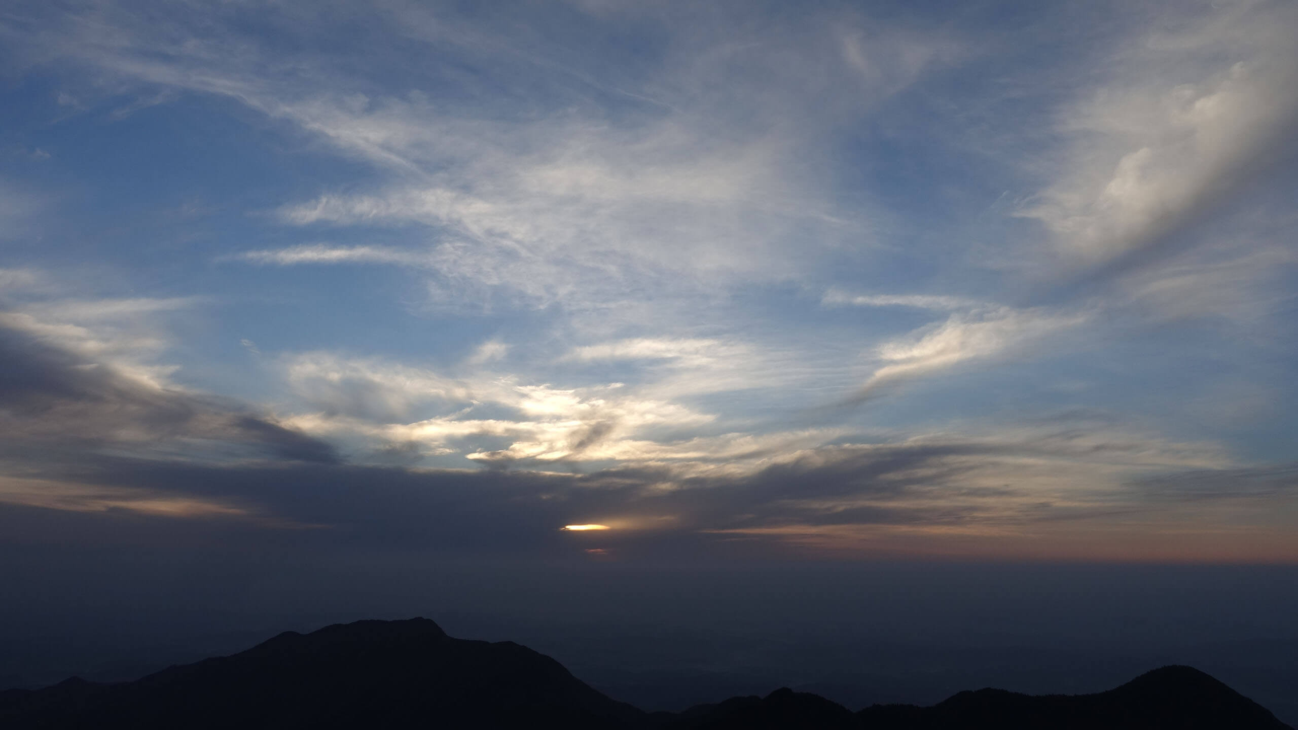 衡山看不见的日出